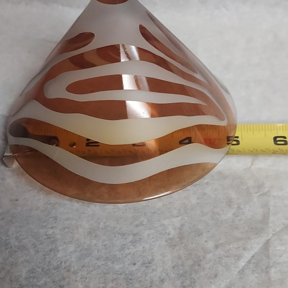 Vintage Animal Print Hetched Martini Glasses. - Picture 6 of 6